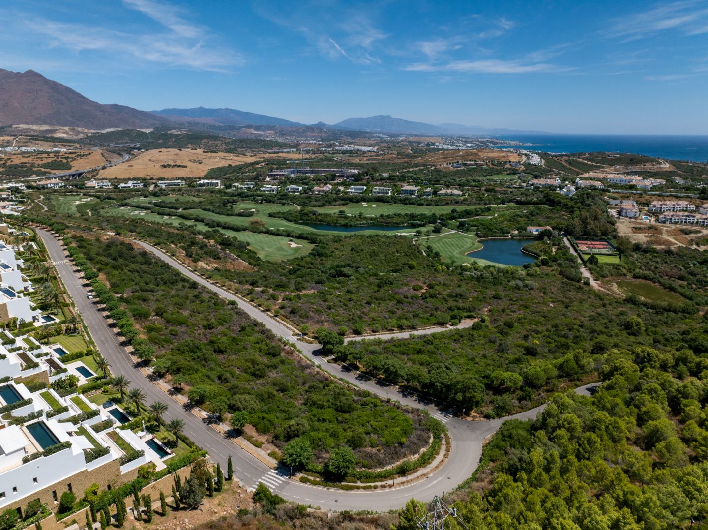 Casares Lake Essence — 17