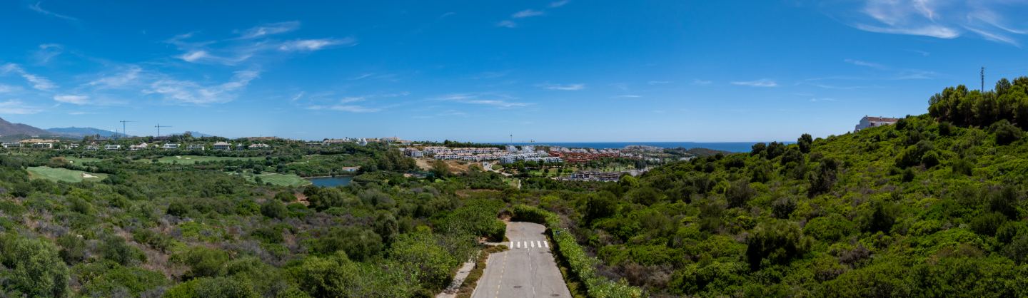 Casares Lake Essence — 28