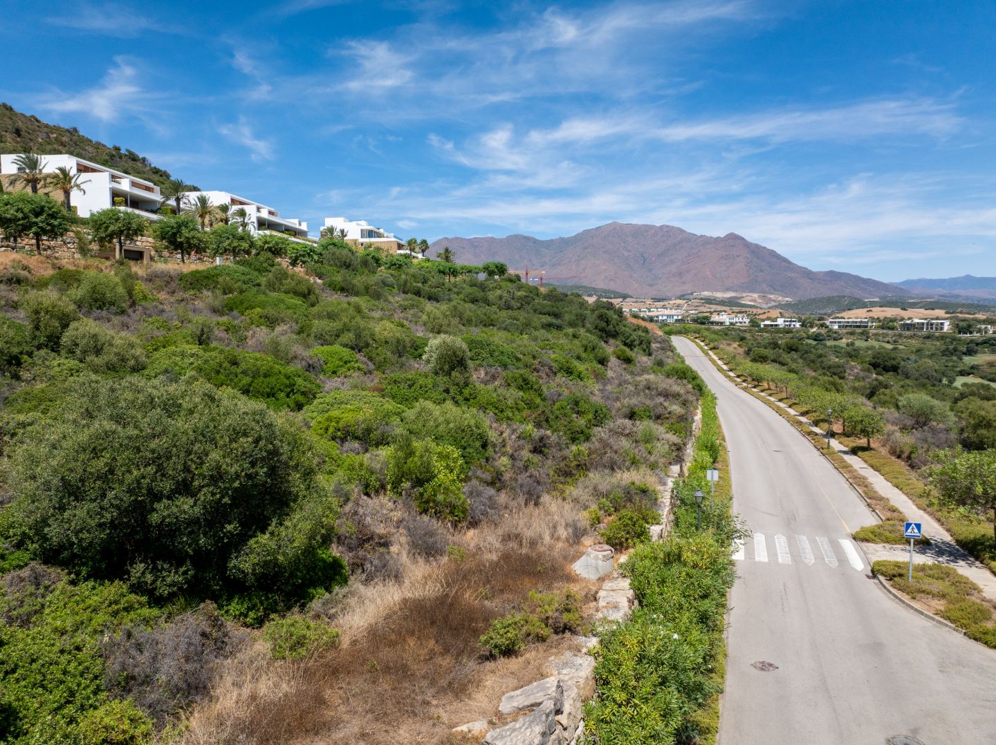 Casares Lake Essence — 33