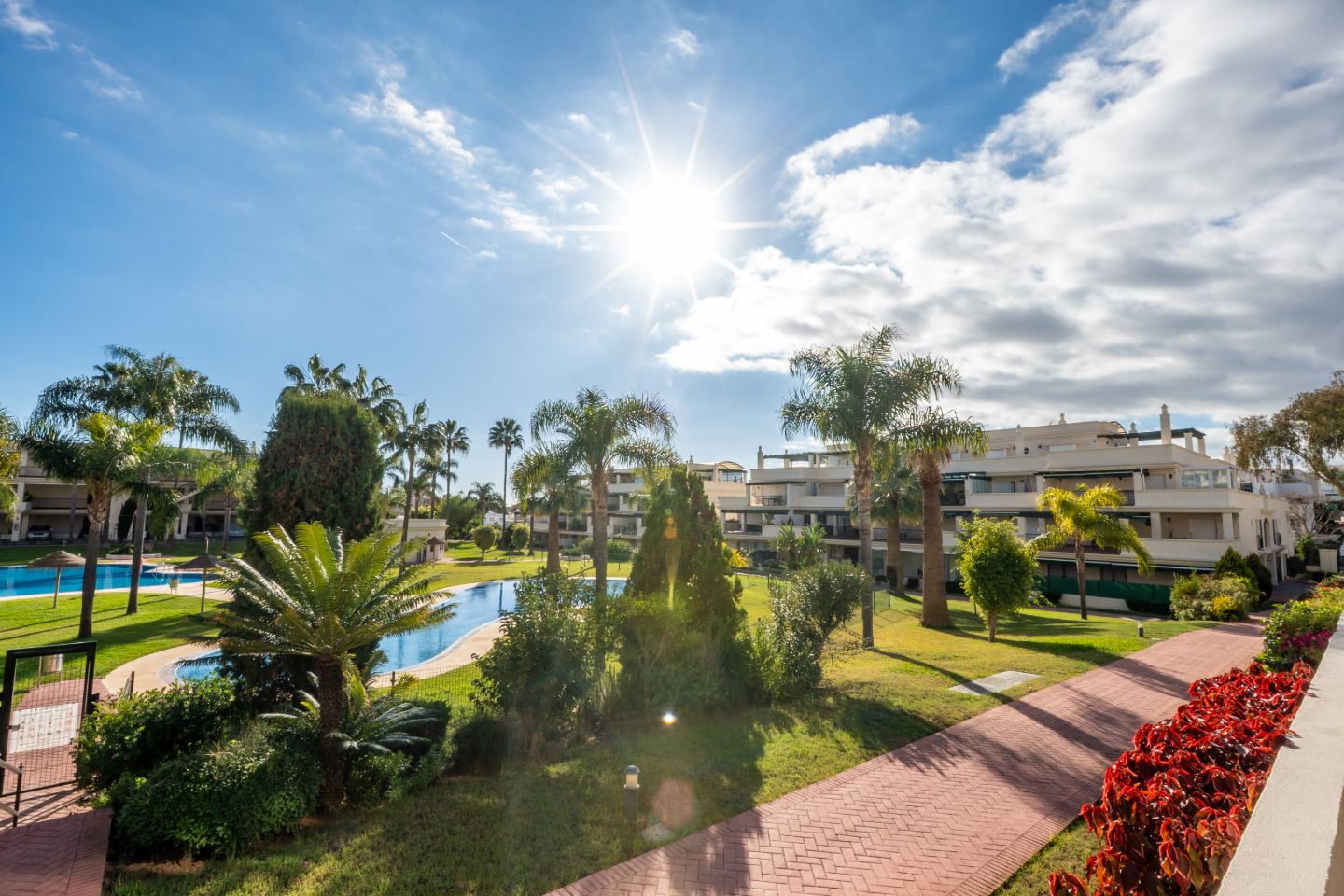 Ground floor apartment Nueva Andalucia — 21