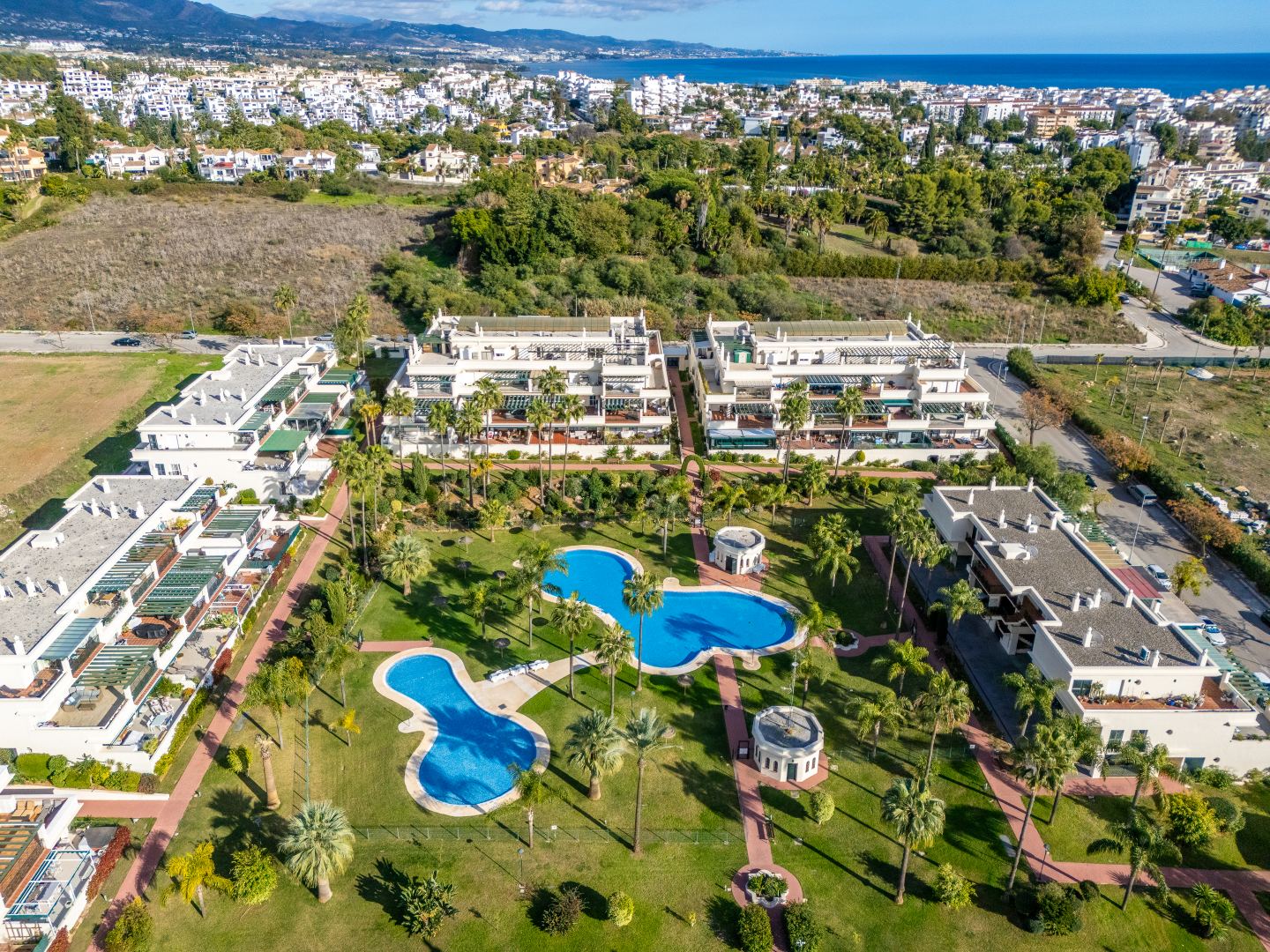 Ground floor apartment Nueva Andalucia — 24