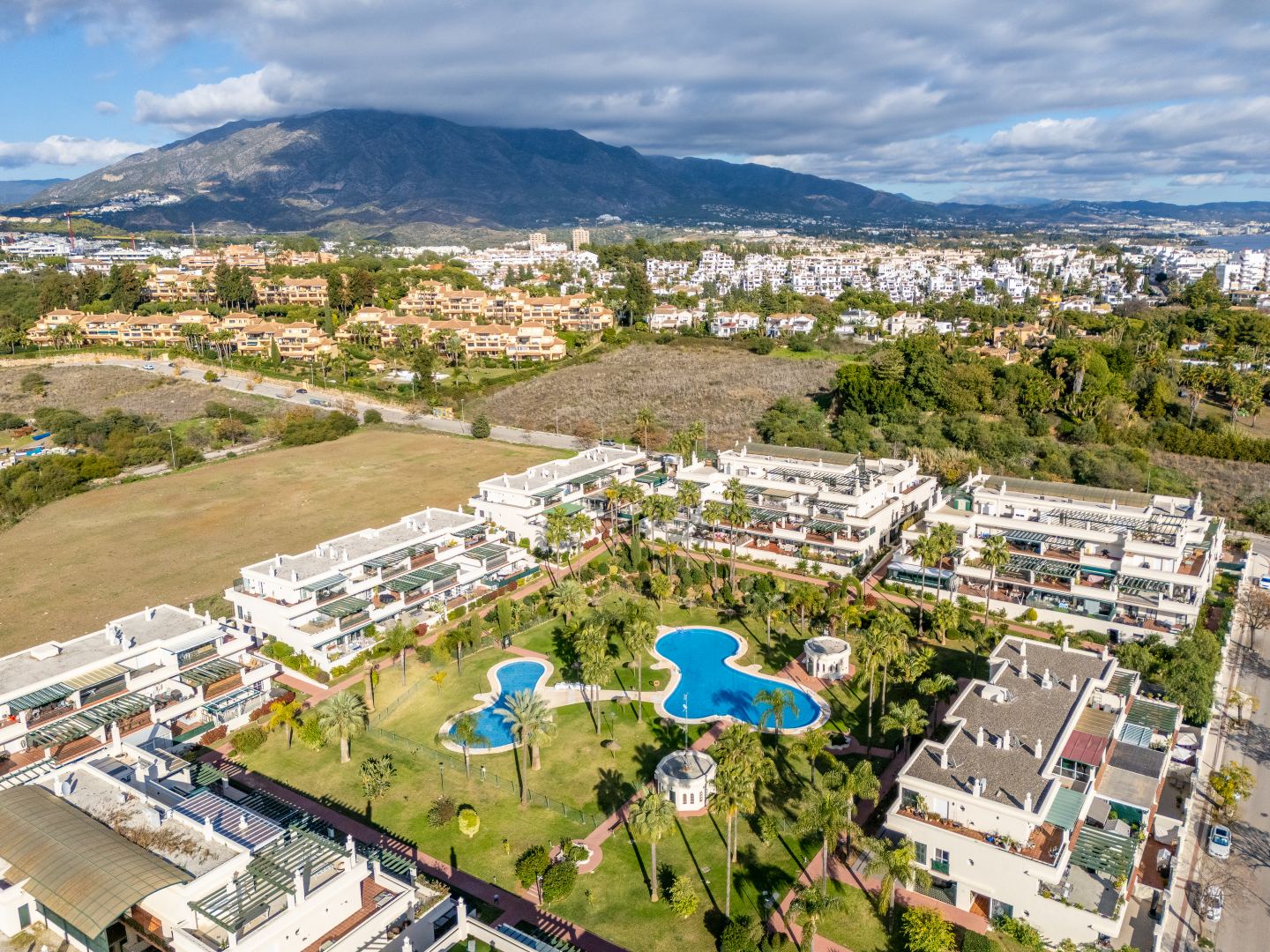 Ground floor apartment Nueva Andalucia — 23
