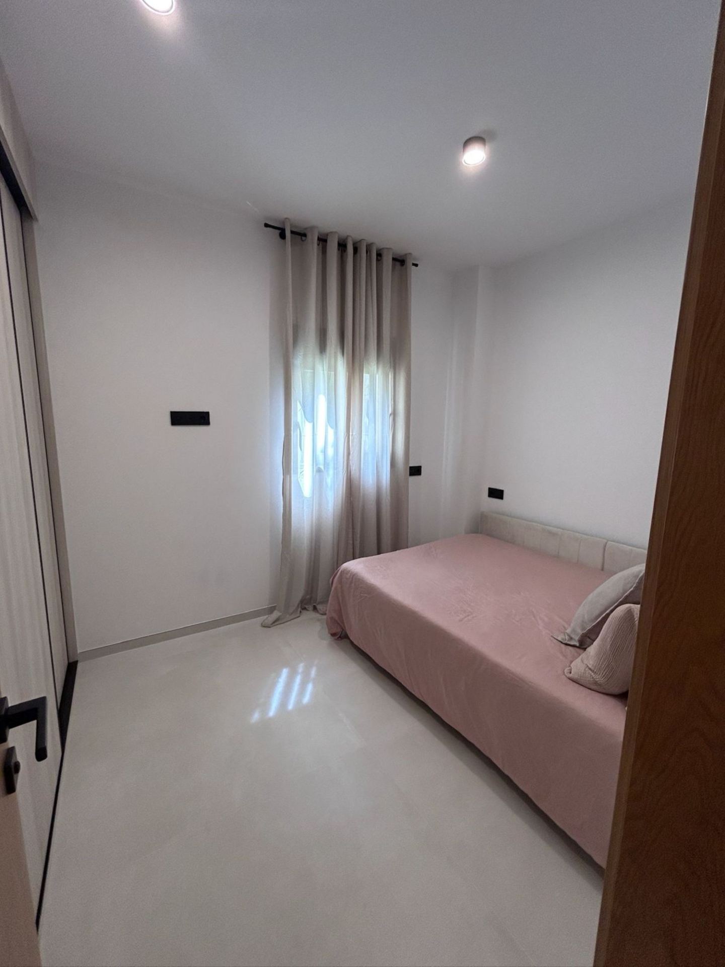 Appartement 2 chambres a Banus avec licence touristique — 25