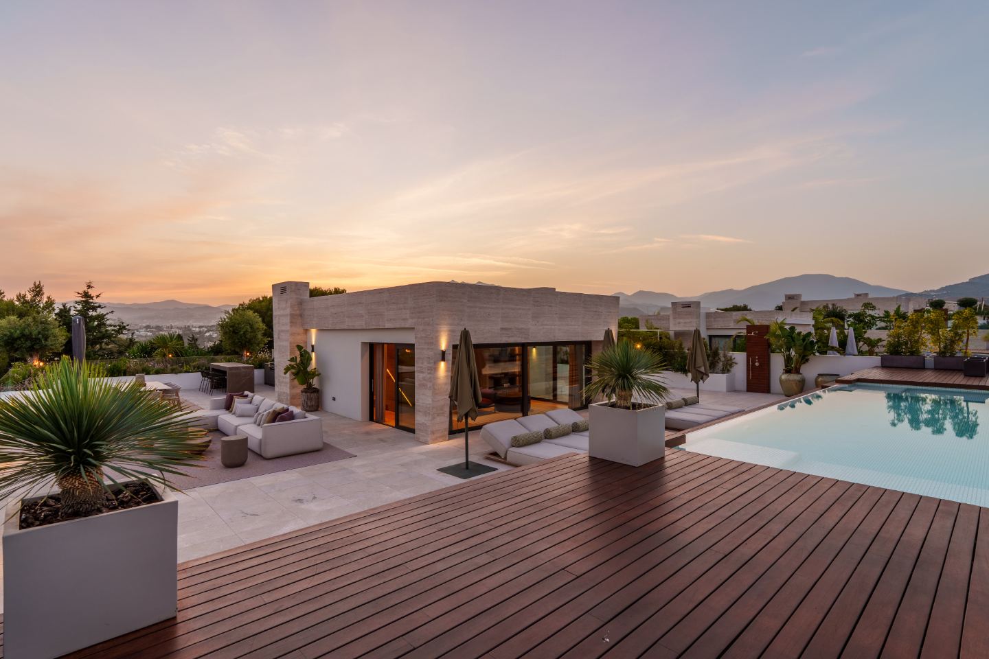 EPIC MARBELLA SKY VILLA — 3