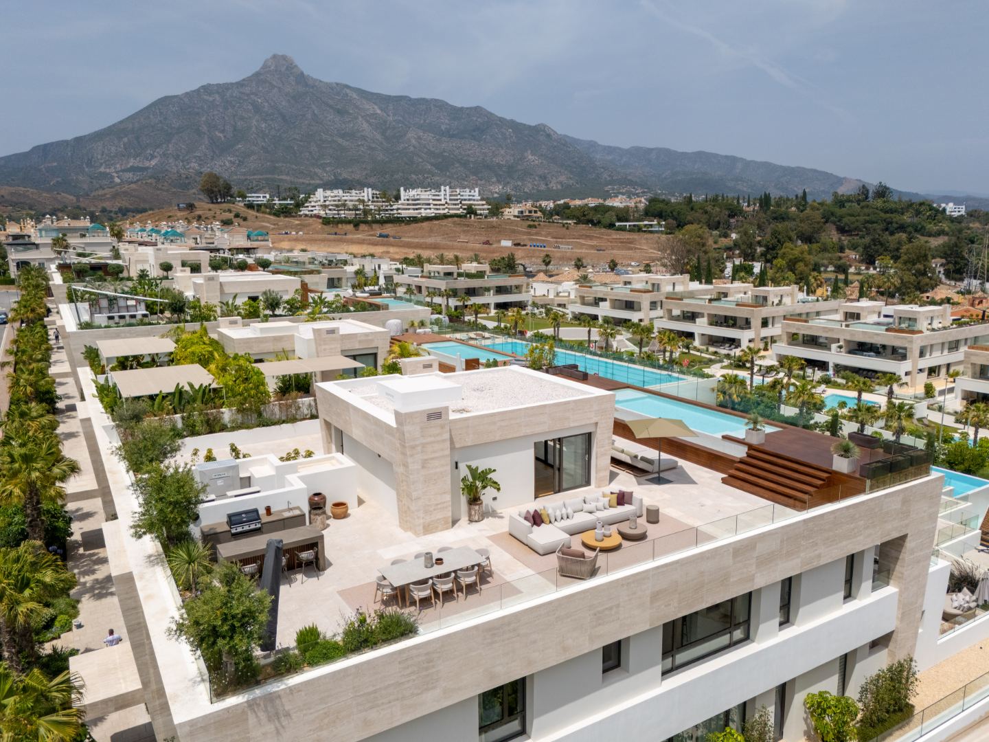 EPIC MARBELLA SKY VILLA — 17