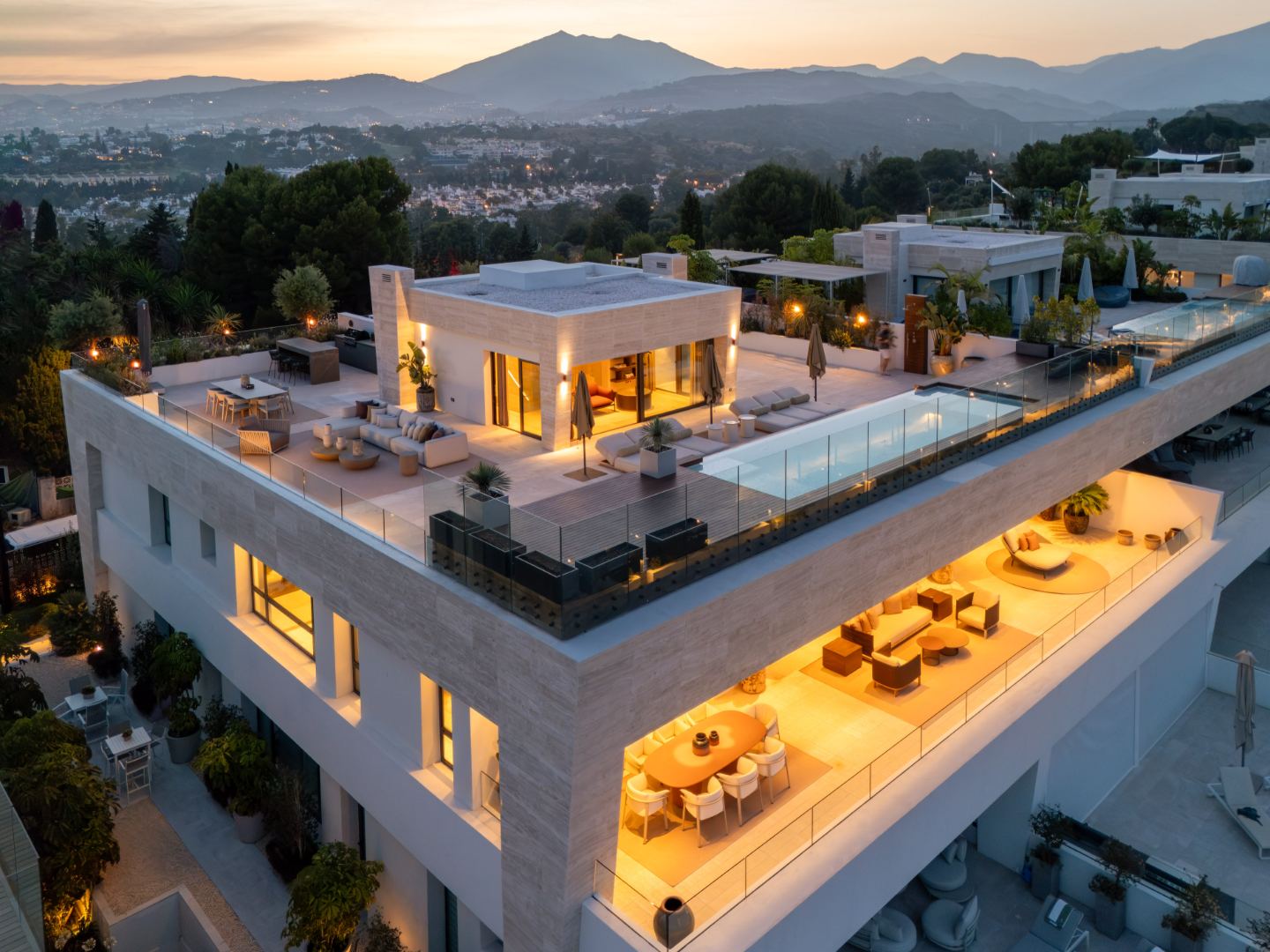EPIC MARBELLA SKY VILLA — 26