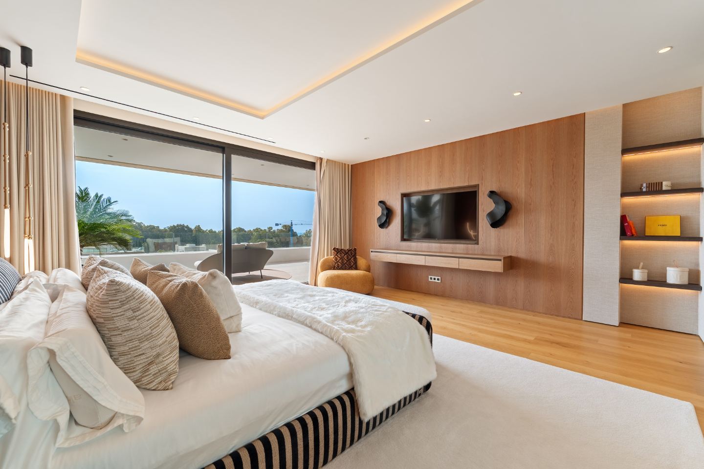 EPIC MARBELLA SKY VILLA — 45