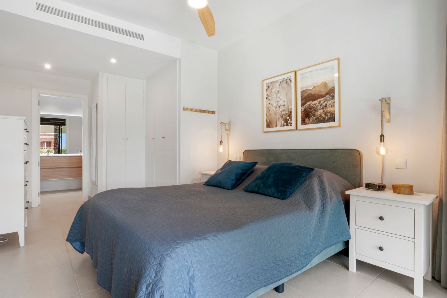 Rez-de-chaussée moderne avec jardin privé — 13