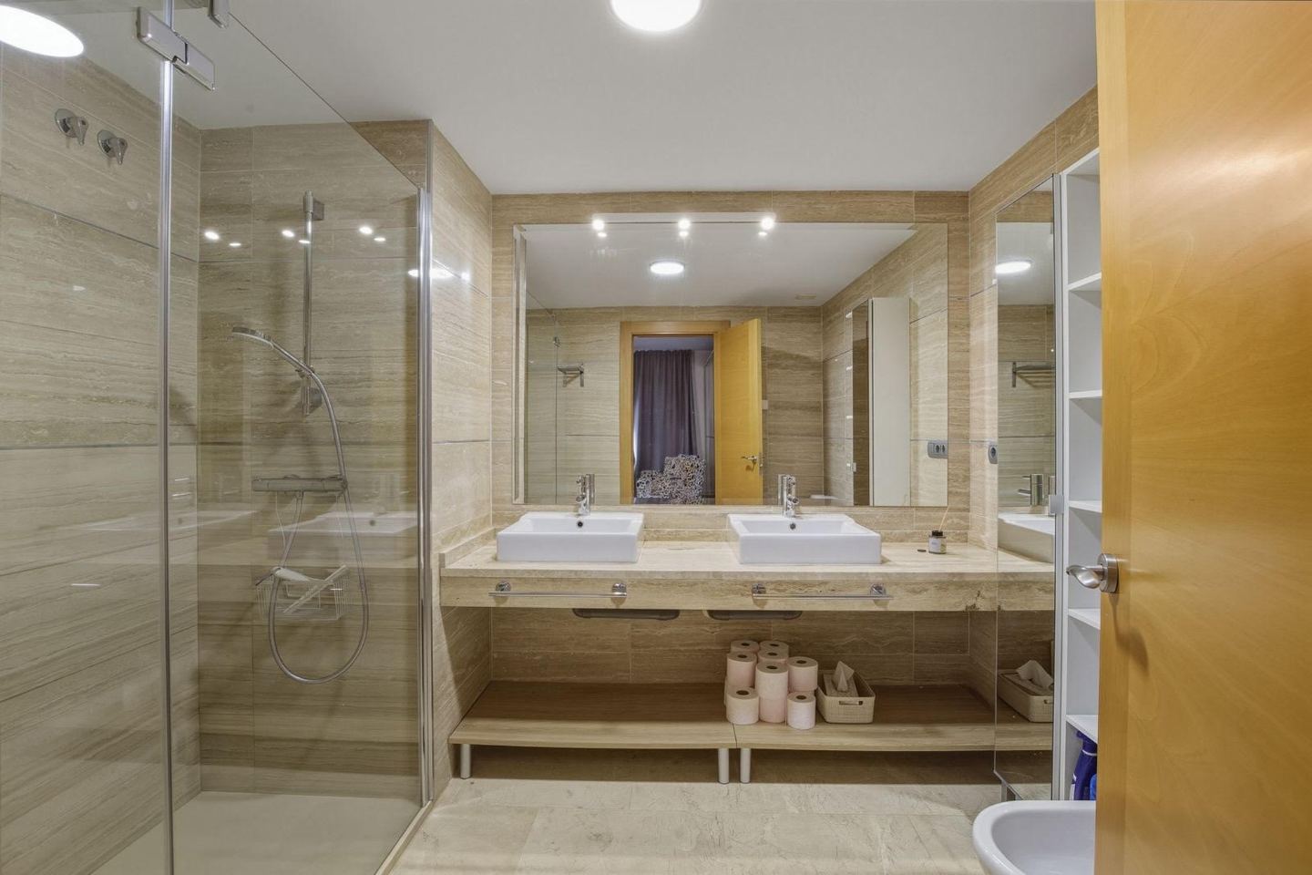 Dernier etage avec vue mer — 8