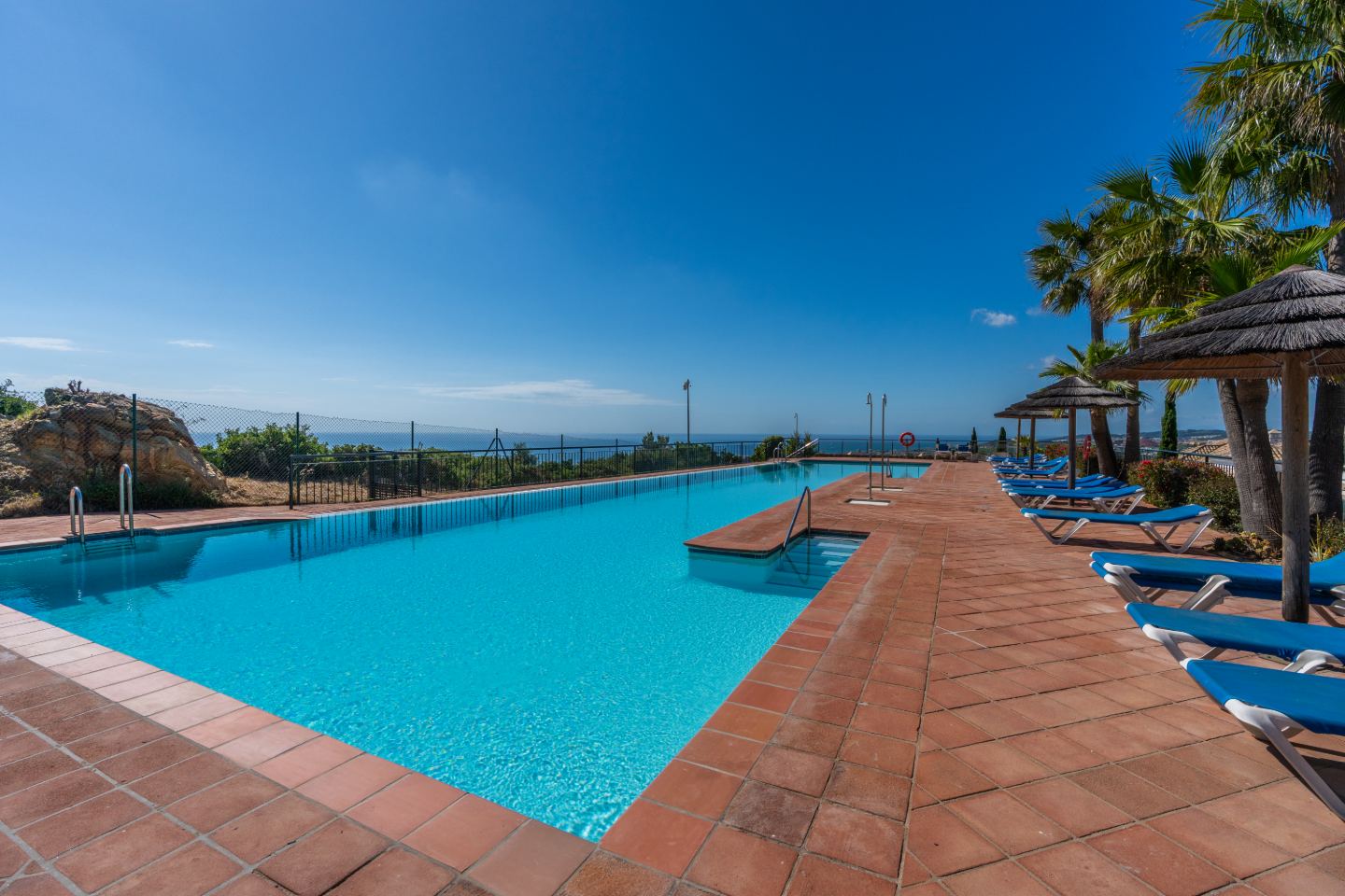 Penthouse sea view — 9