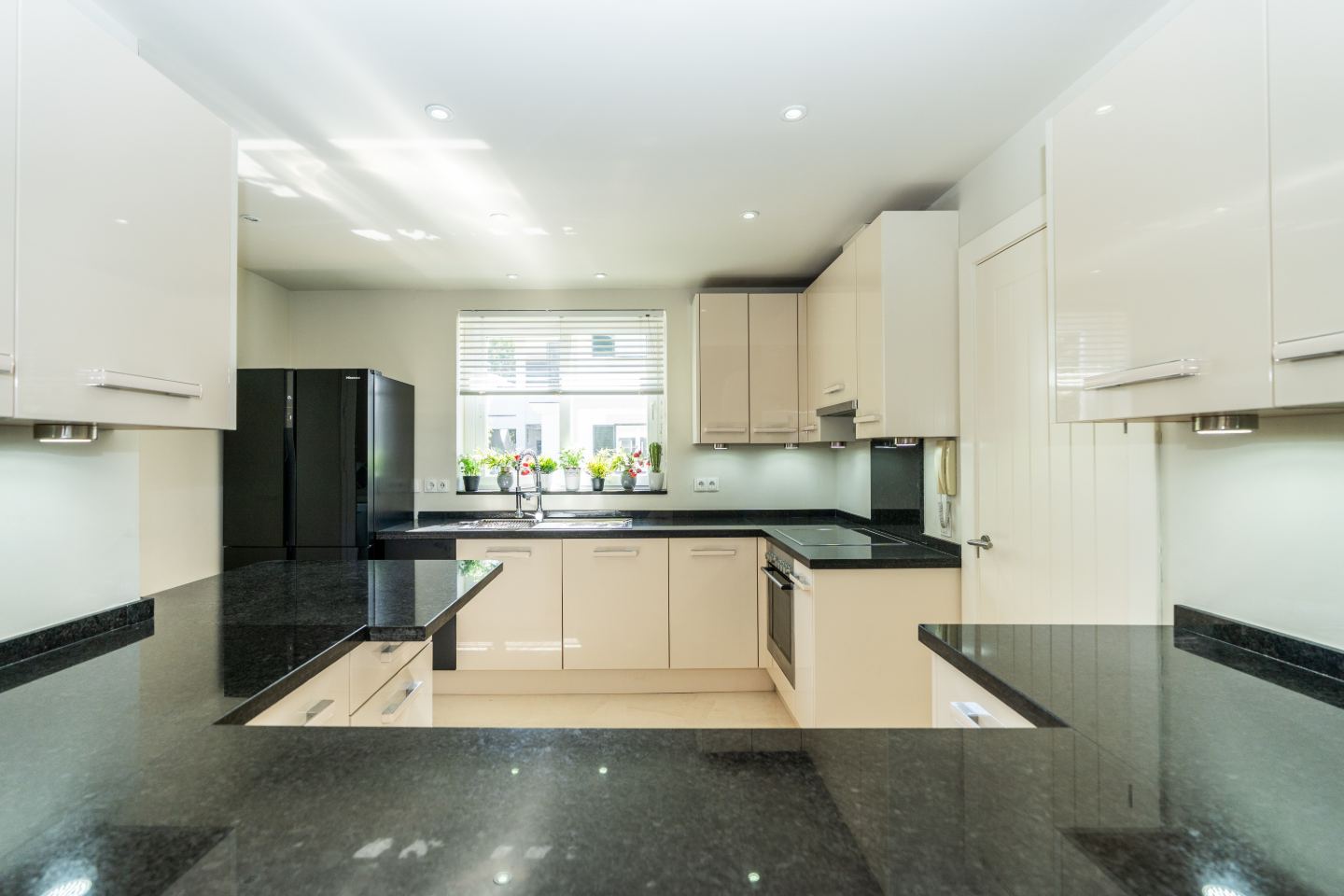 Penthouse sea view — 25