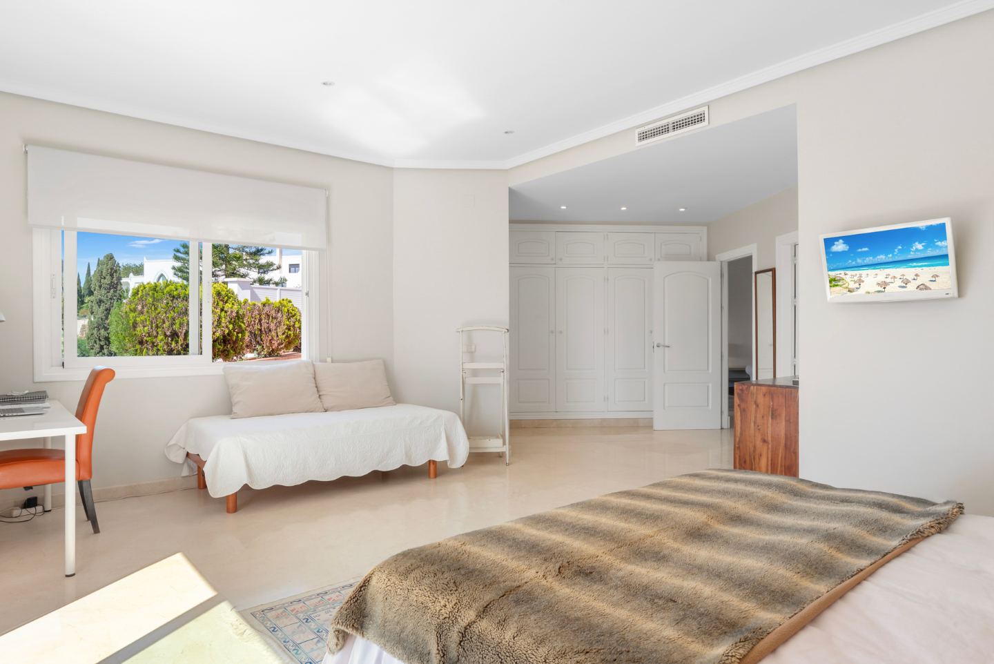 Villa El Paraiso — 8