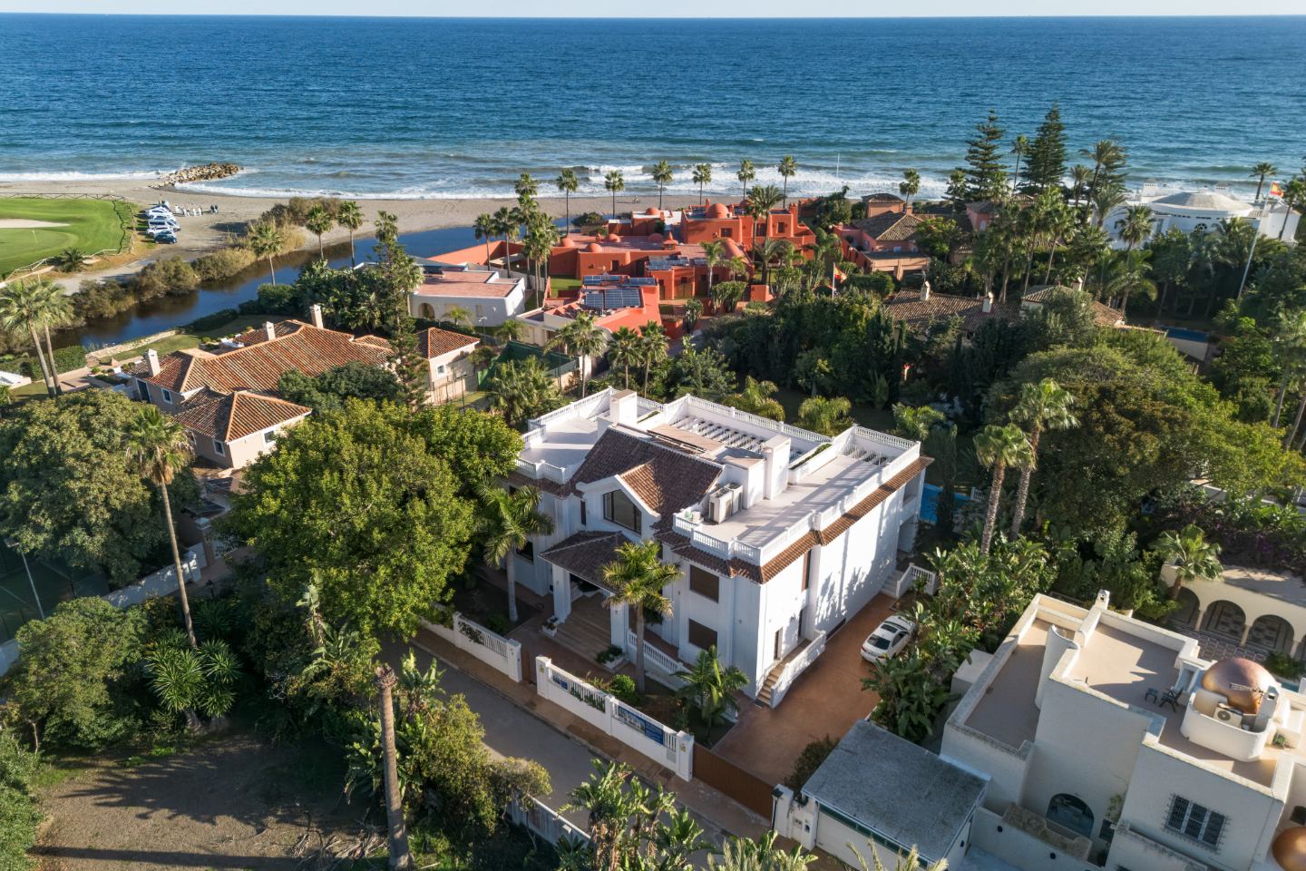 Villa Estepona distance de marche de la mer — 3