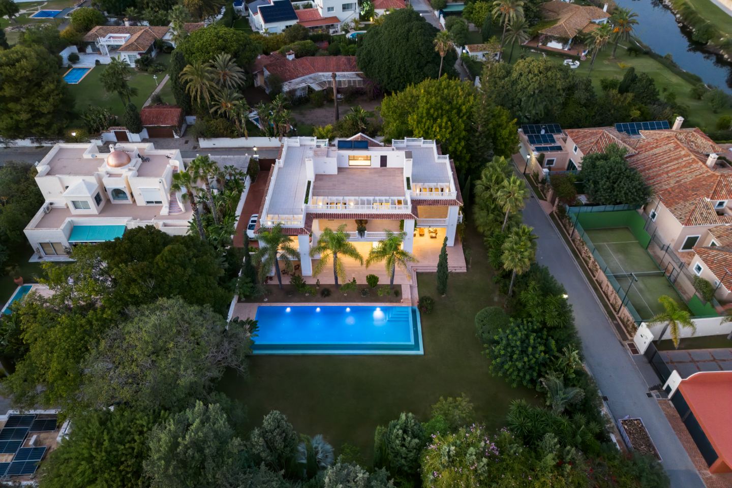 Villa Estepona distance de marche de la mer — 26