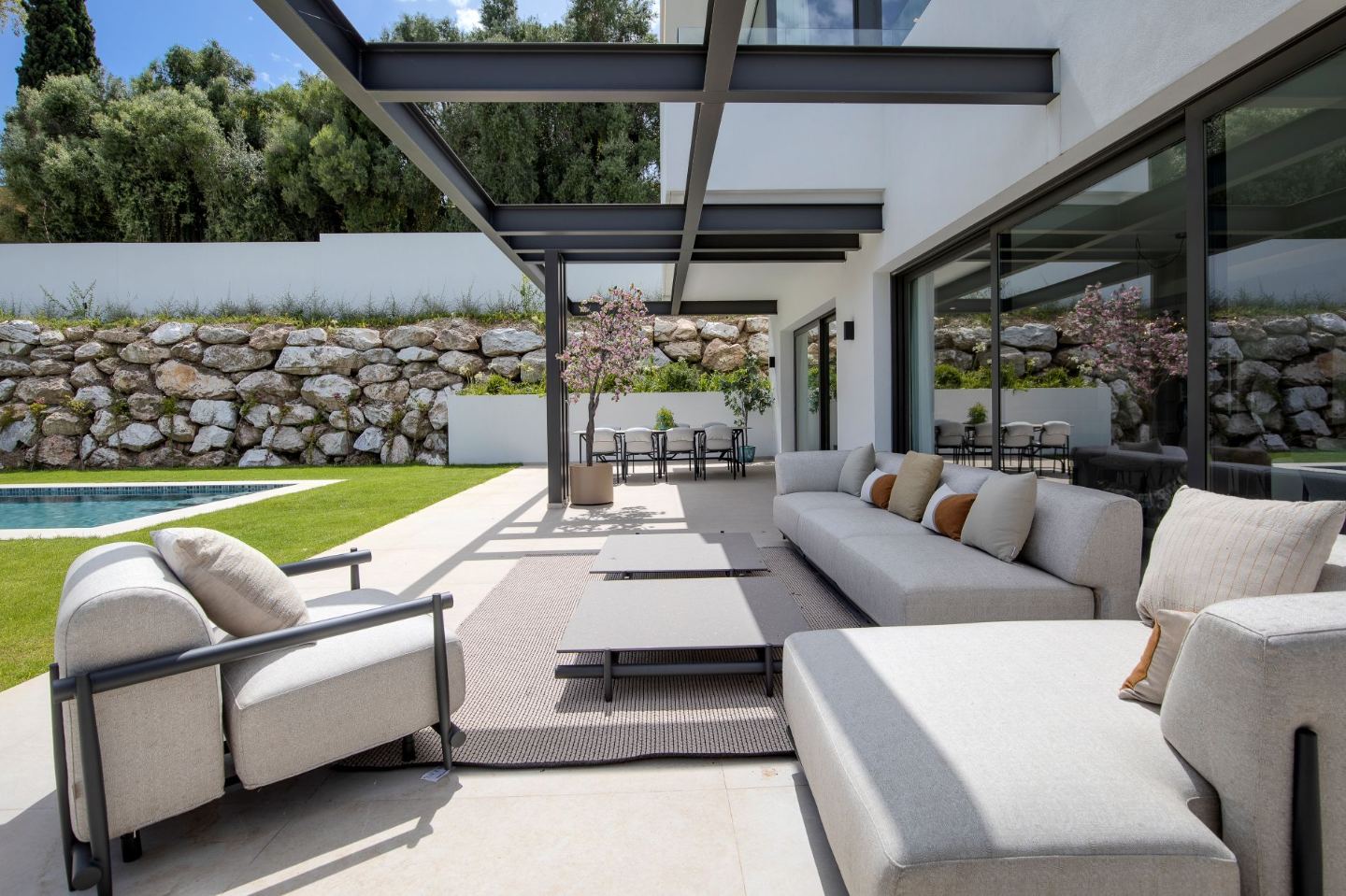 Villa moderne clé en main à Benahavís | Design haut de gamme et intimité — 2