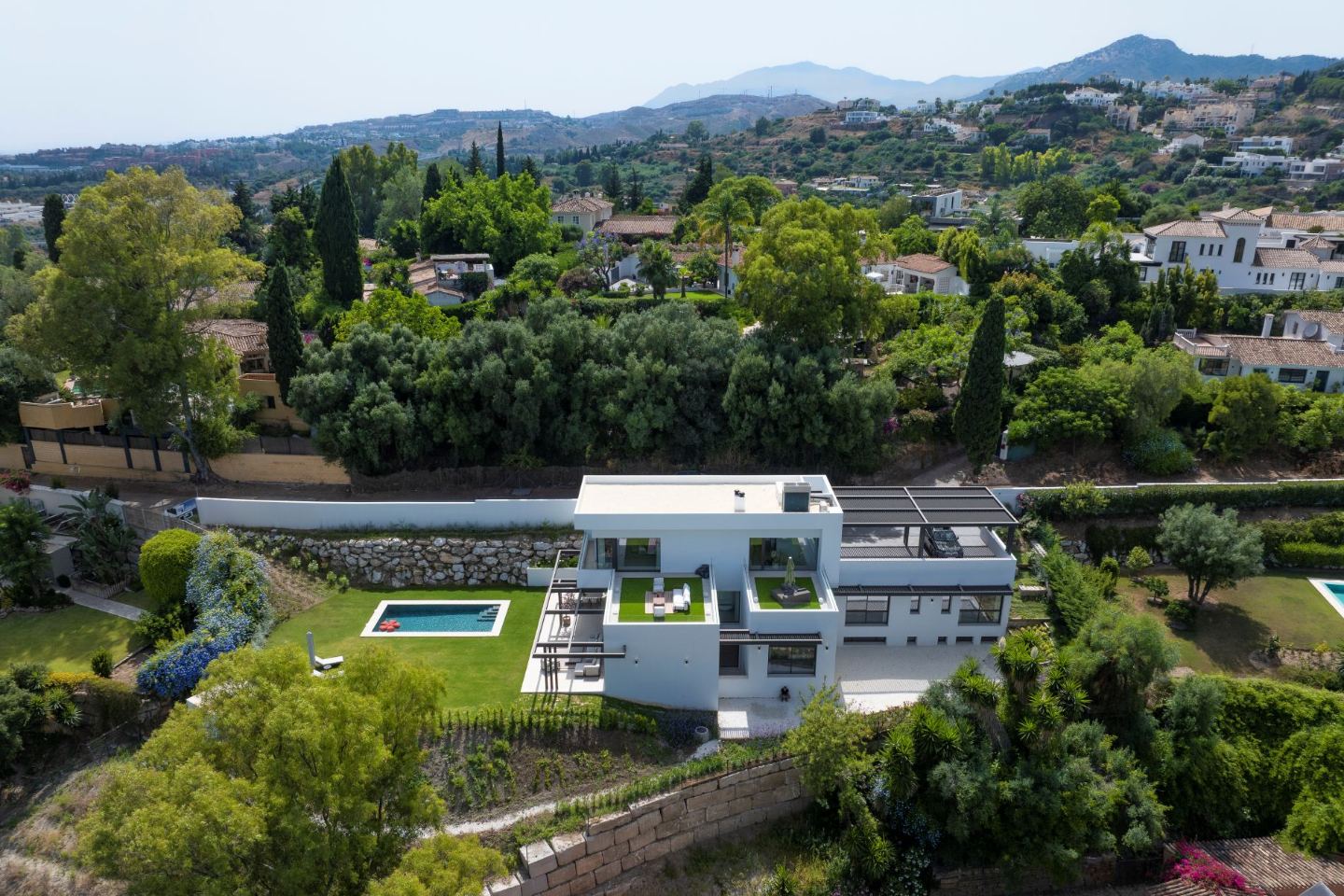 Villa moderne clé en main à Benahavís | Design haut de gamme et intimité — 4