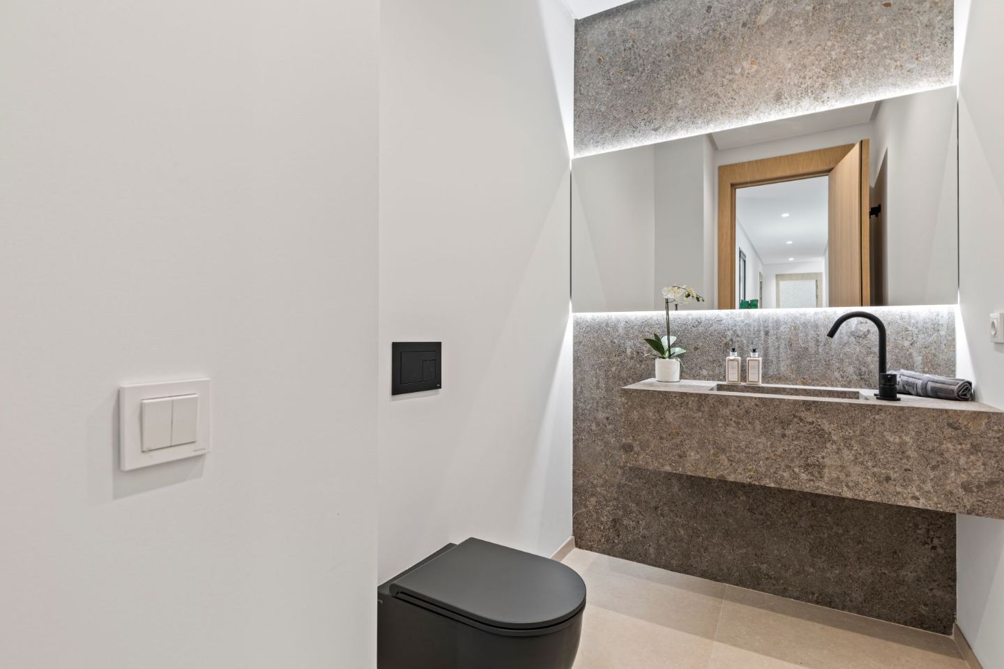 Villa moderne clé en main à Benahavís | Design haut de gamme et intimité — 10
